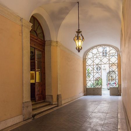 Your Suite Roma Esterno foto
