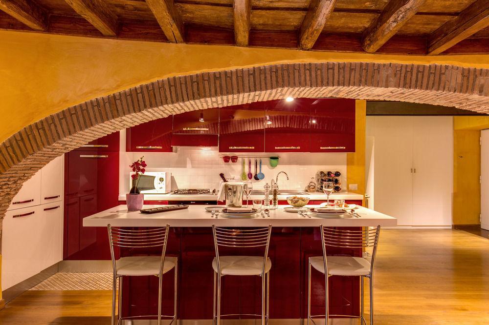 Your Suite Roma Esterno foto