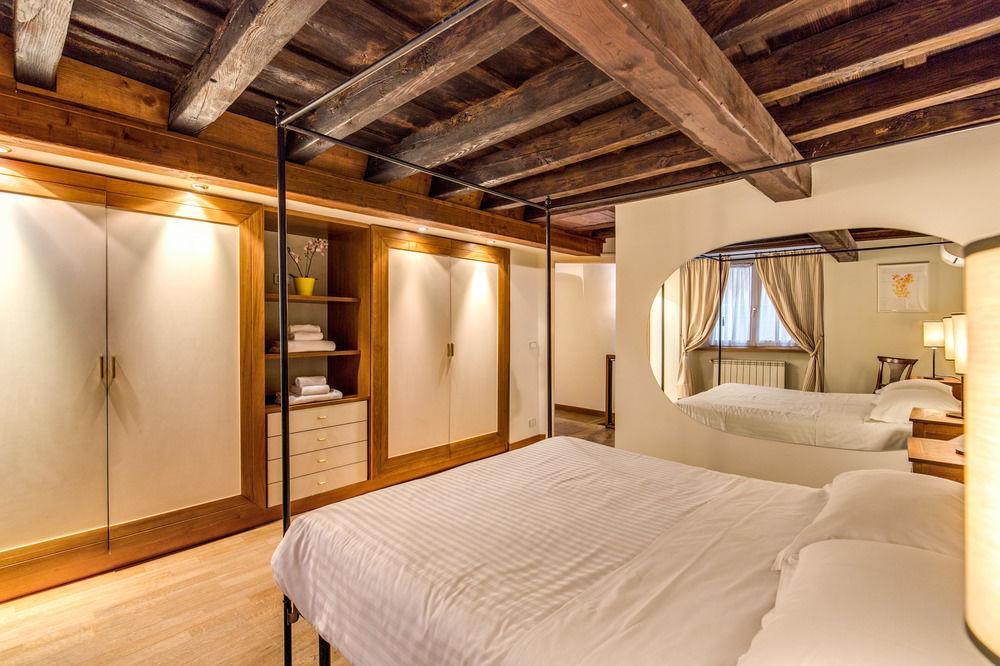 Your Suite Roma Esterno foto