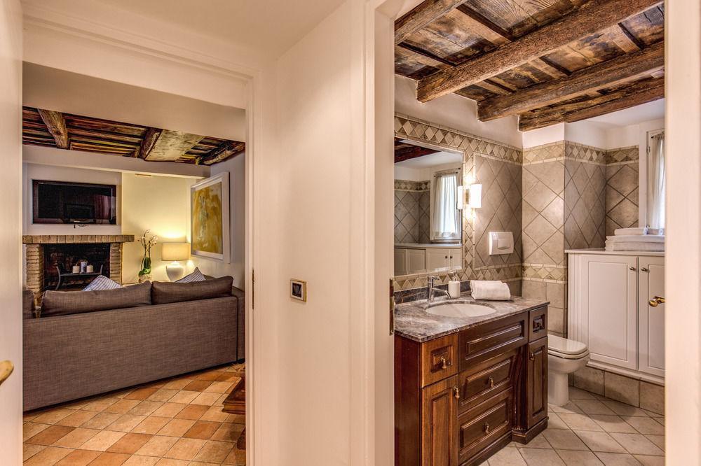 Your Suite Roma Esterno foto