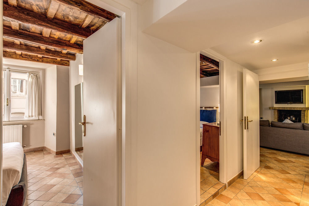 Your Suite Roma Esterno foto