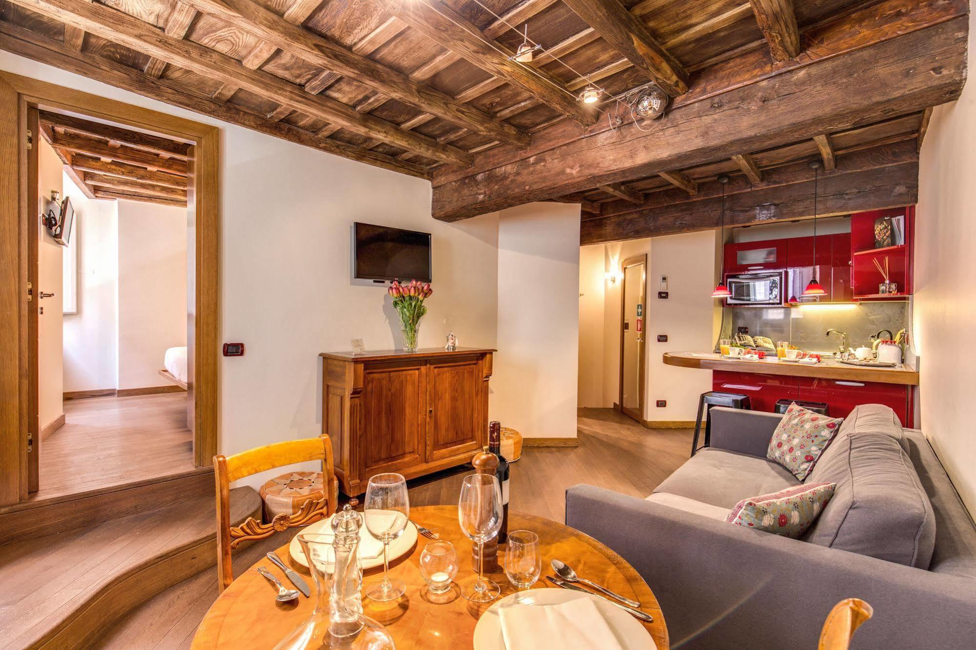 Your Suite Roma Esterno foto