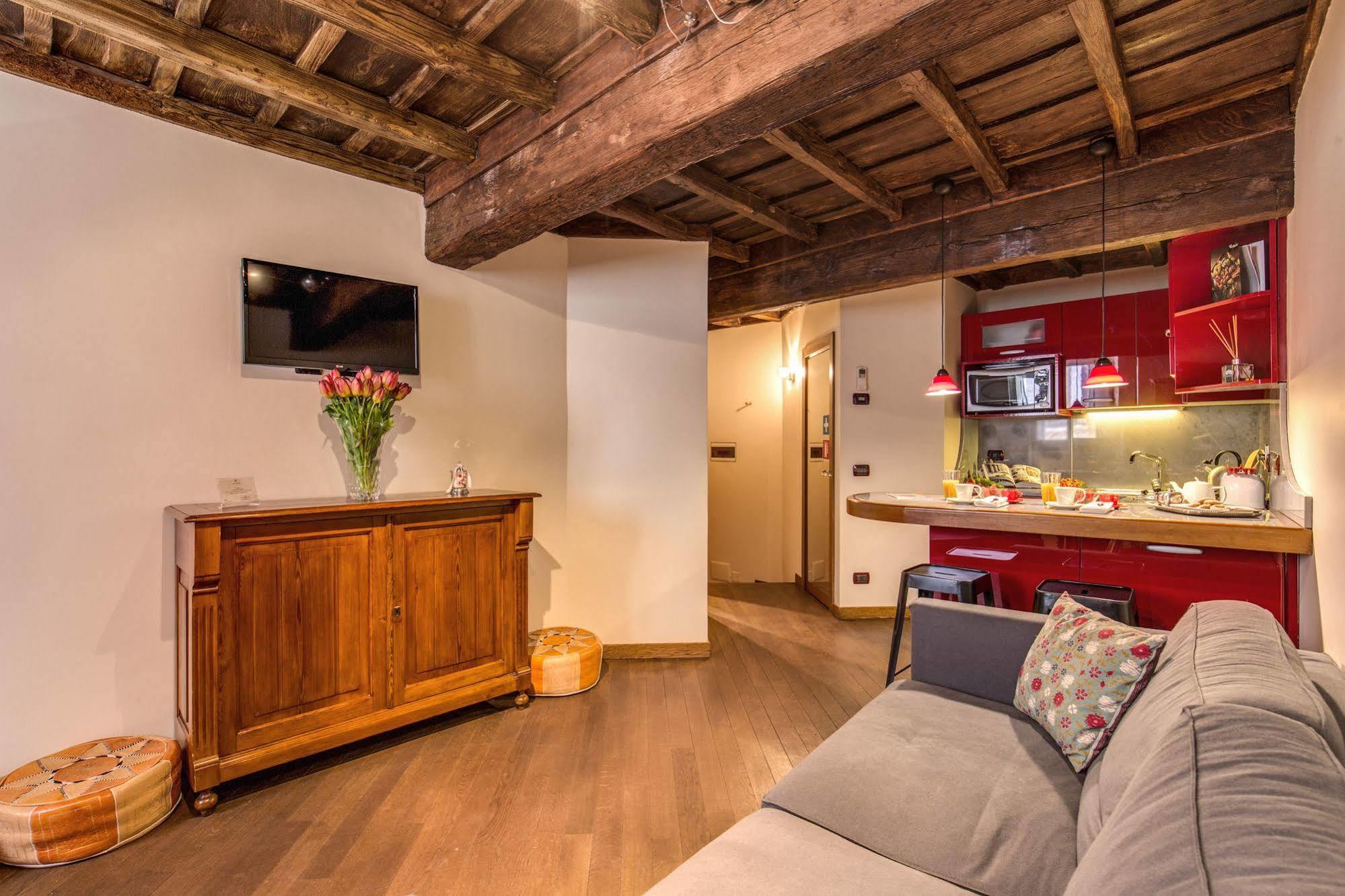 Your Suite Roma Esterno foto