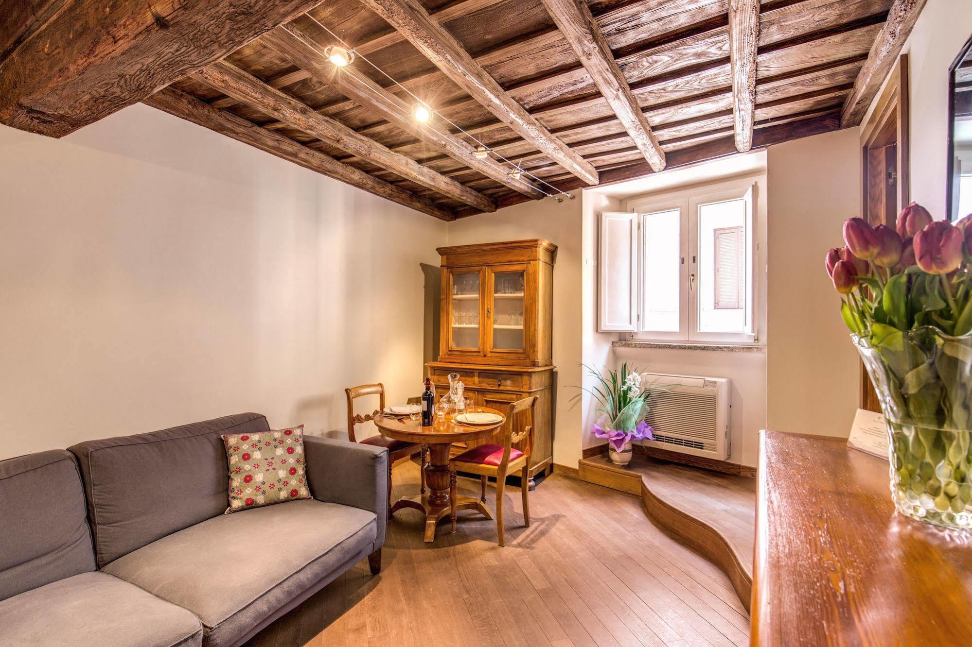 Your Suite Roma Esterno foto