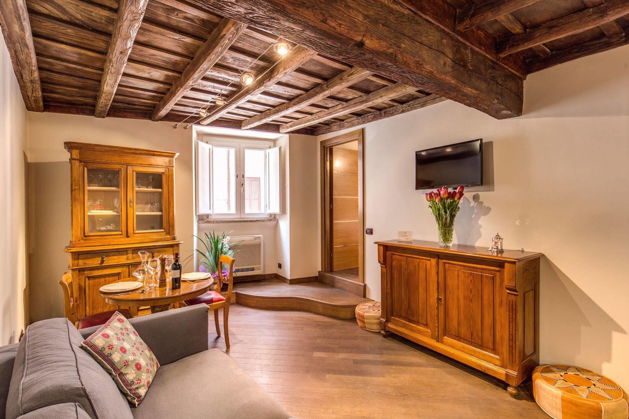 Your Suite Roma Esterno foto