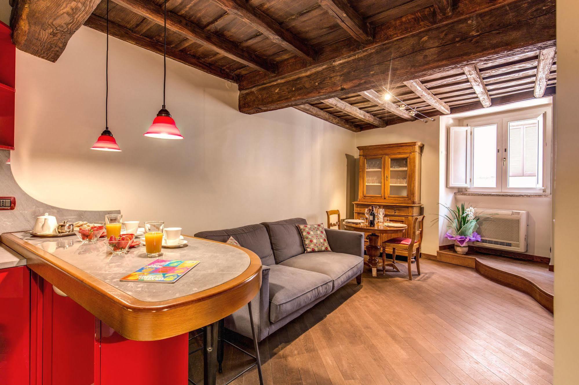 Your Suite Roma Esterno foto