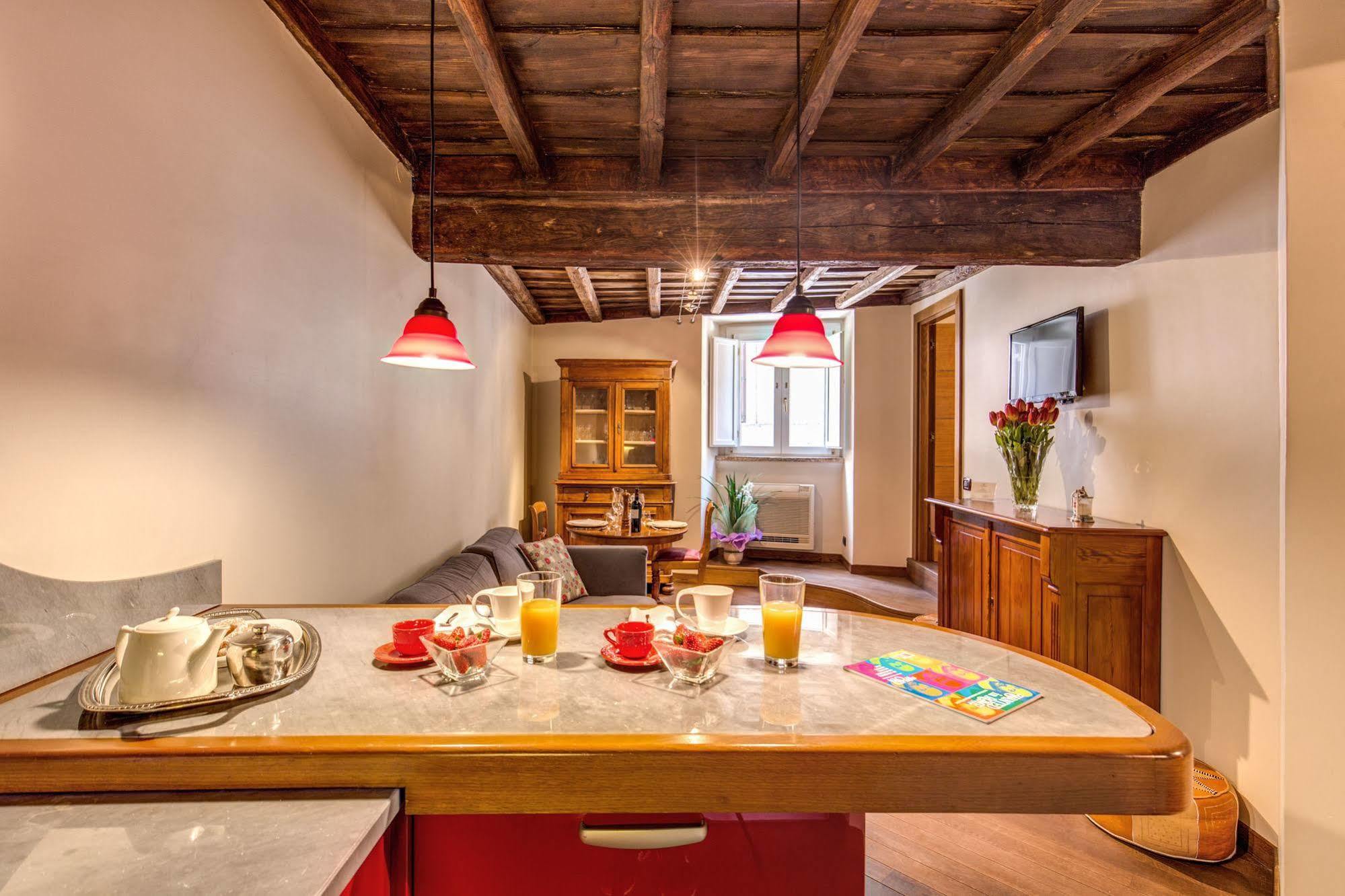Your Suite Roma Esterno foto