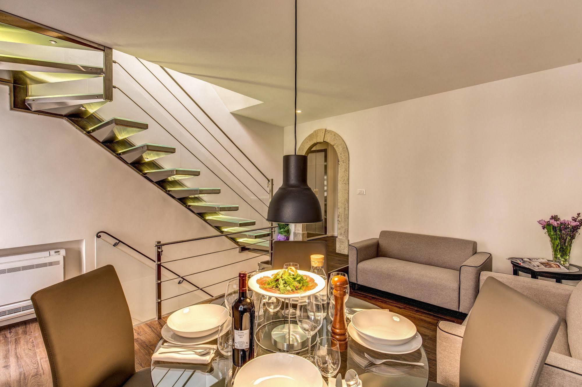 Your Suite Roma Esterno foto